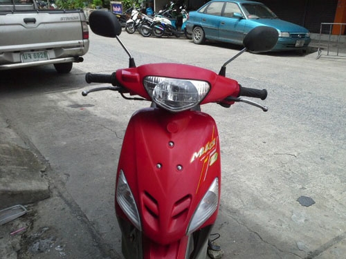 mio ปี 48 สีแดง รถบ้าน สภาพเดิมๆ เครื่องแน่น ไม่หลวม ไม่มีควัน เอกสารครบถ้วน