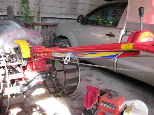 ขายรถใหม่ซื้อมา ลงนาแค่ครั้งเดียว ประมาณ 8 ชั่วโมง แถม คราด หัวหมู ขายรถใหม่ซื้อมา ลงนาแค่ครั้งเดียว ประมาณ 8 ชั่วโมง แถม คราด หัวหมู