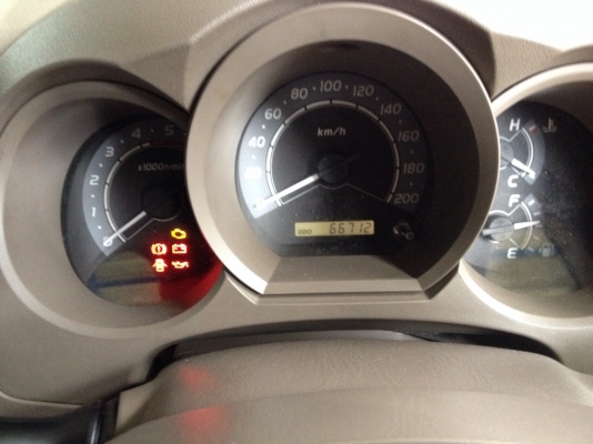 ขาย วีโก้ 4 ประตู เครื่อง 2,500 ตัวท๊อป