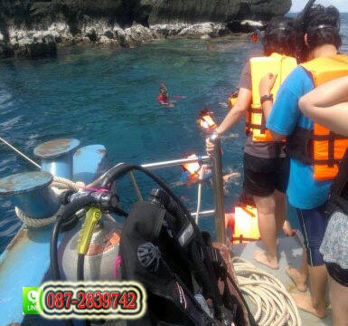 ขาย เรือท่องเที่ยวเป็นเรือเหล็กที่ทำมาจาเหล็กมารีน  (ใช้สำหรับทำเรือรบ)