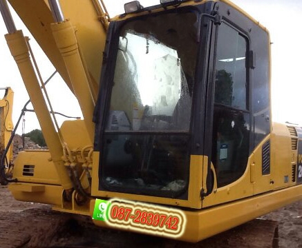 ขาย  แบคโฮ  KOMATSU PC 200-8  เดินเครื่อง  6,6xx ชม
