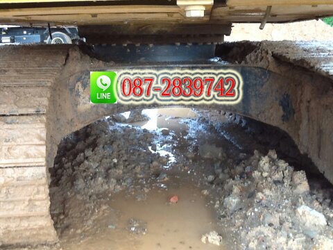 ขาย  แบคโฮ KOMATSU  PC 200-8   เดินเครื่อง 5,5xx  ชม.  ติดไลน์สำหรับหัวกระแทก
