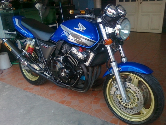ขาย cb 400ปี 97 อินวอย สรรพสามิตร  สวยจัด