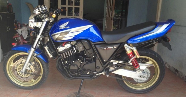 ขาย cb 400ปี 97 อินวอย สรรพสามิตร  สวยจัด