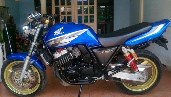 ขาย cb 400ปี 97 อินวอย สรรพสามิตร  สวยจัด