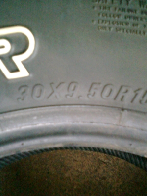 ขายยางมัด 30-9.5-15 ยางใหม่1คู่ ุ6000.B MAXXIS ขายยางมัด 30-9.5-15 ยางใหม่1คู่ ุ6000.B MAXXIS