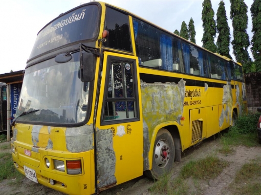 รถบัส รถบัส