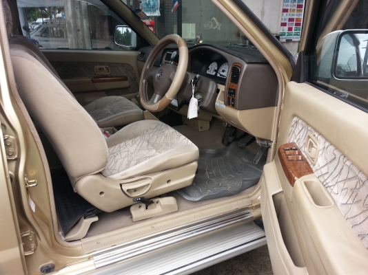 ขาย FRONTIER 4ประตู่