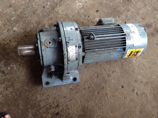 ขายมอเตอร์เกียร์ Cyclo drive Sumitomo 3 HP. 380V อัตราทด 1:43 มีเบรคในตัว สภาพสวย มี 2 ตัวครับ