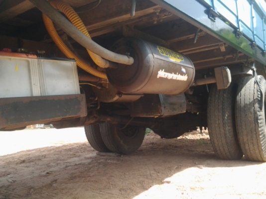 NPR 115 F หลัง ยาง8.25ยางหน้า 90 \%