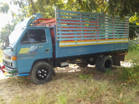 NPR 115 F หลัง ยาง8.25ยางหน้า 90 \%