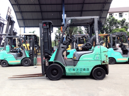 ***ขายรถยกเก่านอกแท้100\%***MITSUBISHI GRANDIA FG15 เสาสูง3เมตร สนใจสินค้าติดต่อ083-062-0223