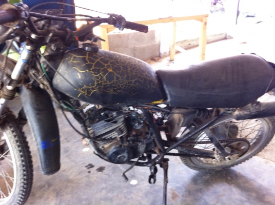 วันนี้มาเป็นคู่ โมโน กับโครง ซี รายละเอียดตามรูปประกอบพิจรณา ราคาเหมาๆ 6800 วันนี้มาเป็นคู่ โมโน กับโครง ซี รายละเอียดตามรูปประกอบพิจรณา ราคาเหมาๆ 6800