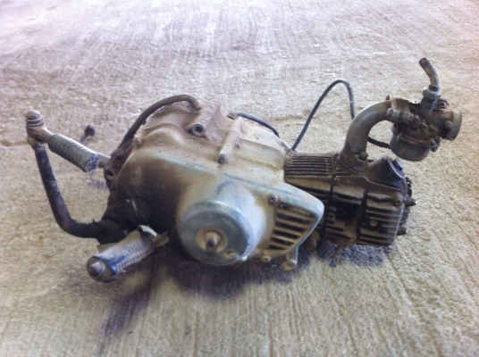 วันนี้มาเป็นคู่ โมโน กับโครง ซี รายละเอียดตามรูปประกอบพิจรณา ราคาเหมาๆ 6800 วันนี้มาเป็นคู่ โมโน กับโครง ซี รายละเอียดตามรูปประกอบพิจรณา ราคาเหมาๆ 6800