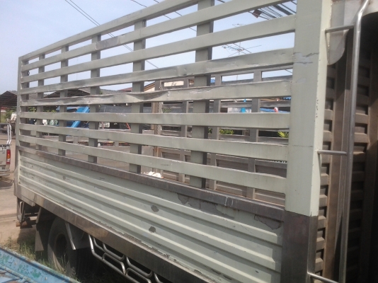 ขายกระบะเสตนเลสตามสภาพใส่กับ. 6. ล้อ. ฮีโน่