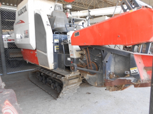 รถเกี่ยว คูโบต้า DC95GM มือสอง