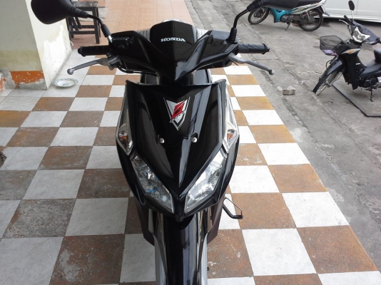 ขายถูก Click - i ปี 2555 สีดำ น้ำตาล รถสวยประหยัดน้ำมัน