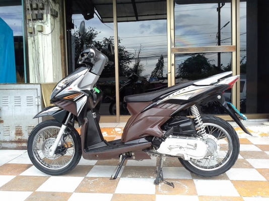 ขายถูก Click - i ปี 2555 สีดำ น้ำตาล รถสวยประหยัดน้ำมัน