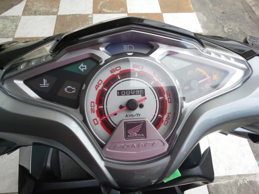 ขายถูก Click - i ปี 2555 สีดำ น้ำตาล รถสวยประหยัดน้ำมัน