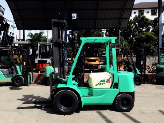 ***ขายรถยกเก่านอกแท้100\%*** MITSUBISHI FD25 เสาสูง6เมตร สนใจสินค้าติดต่อ083-062-0223