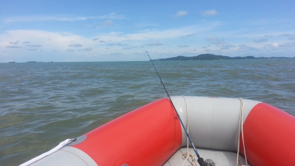 ขายเรือยาง Hypalon Achilles ครับ