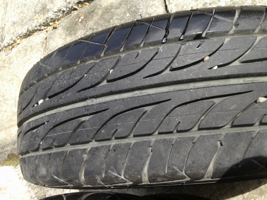 ล้อแม็กช์พร้อมยางล้อกะทะพร้อมยาง2ชุด8วงขาย 3900 บาท