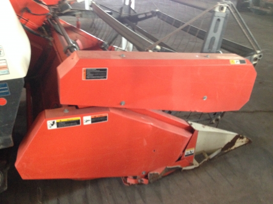 รถเกี่ยว KUBOTA DC68G  มือสอง พร้อมใช้