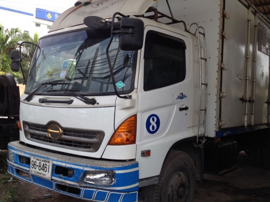 ขาย 10 ล้อ Hino Mega FL1J ปี 48 พร้อมตู้ 10 บาน 7.50 เมตร(รถห้าง)