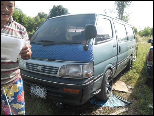 ขายด่วน รถตู้หัวจรวด ติดแก๊ส LPG ขายด่วน รถตู้หัวจรวด ติดแก๊ส LPG