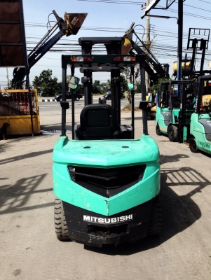 ***ขายรถยกเก่านอกแท้100\%*** MITSUBISHI GRAND FD35 เสาสูง6เมตร ***ขายรถยกเก่านอกแท้100\%*** MITSUBISHI GRAND FD35 เสาสูง6เมตร