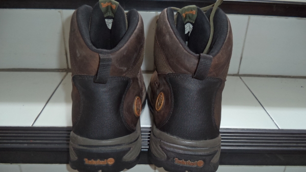 รองเท้า Timberland วัดภายในยาว 30 cm