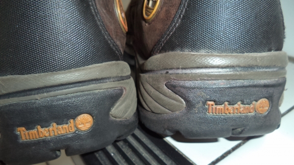 รองเท้า Timberland วัดภายในยาว 30 cm