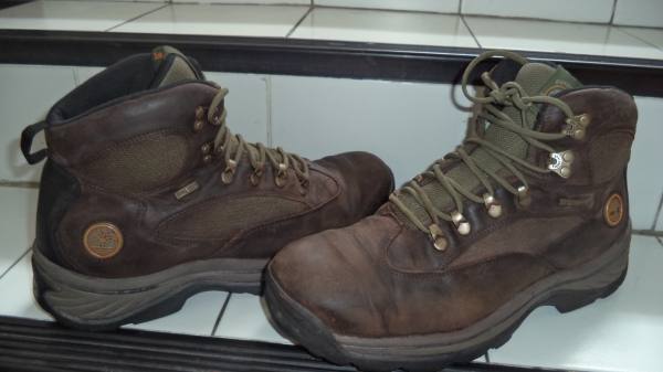 รองเท้า Timberland วัดภายในยาว 30 cm