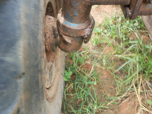 **360,000 บ.ต่องรอง**ขายรถไถ1เพลา FORD 6600 T5 ตัวเต็ม เครื่องดีเกียร์ดี ปั้มดี ช่วงล่างแน่นดี หางยกปกติ ระบบไฮฯใช้งาน ยางดี4เส้น สีสันซีดไม่สวย พร้อมอุปกรณ์ 2ชิ้น ใบดัน หางพรวน6 CMT  สภาพดี  ขายตามสภาพ พร้อมใช้ พร้อมลุยงาน เอกสารเล่มทะเบียนครบ ราคาต่อรอง