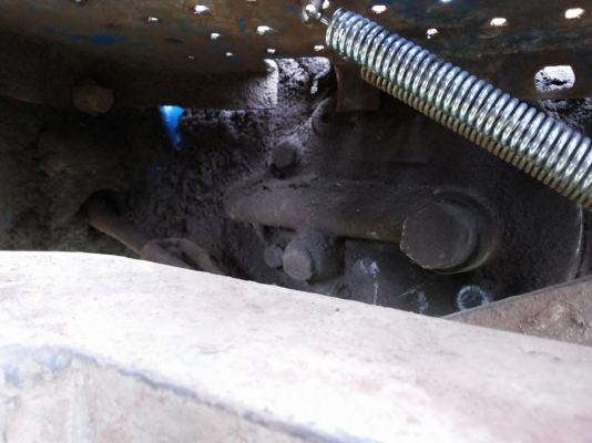 **360,000 บ.ต่องรอง**ขายรถไถ1เพลา FORD 6600 T5 ตัวเต็ม เครื่องดีเกียร์ดี ปั้มดี ช่วงล่างแน่นดี หางยกปกติ ระบบไฮฯใช้งาน ยางดี4เส้น สีสันซีดไม่สวย พร้อมอุปกรณ์ 2ชิ้น ใบดัน หางพรวน6 CMT  สภาพดี  ขายตามสภาพ พร้อมใช้ พร้อมลุยงาน เอกสารเล่มทะเบียนครบ ราคาต่อรอง