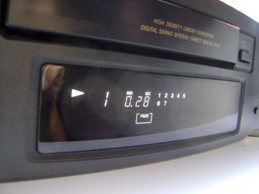 ขายเครื่องเล่น CD SONY