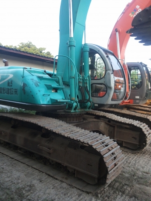 ขายรถเครื่องจักรกลหนักสภาพดี ยังไม่เคยใช้งานในไทย