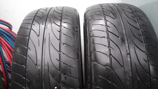 ขายยาง DUNLOP 235/50/R18 ปี 2911   4  ล้อ  สภาพดี ราคาถูกๆ