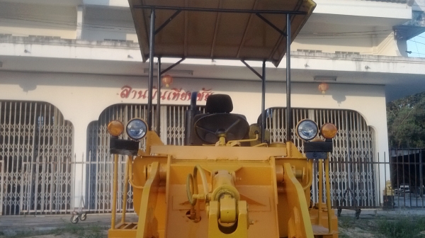 รถตัก jh-30b