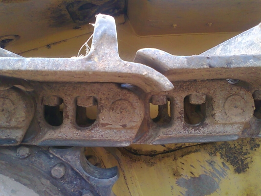 รถแทรคเตอร์ CAT D6 H ใบมีด 6 ทิศทาง รถสวย ช่วงล่างเต็ม เอกสารใบอินวอยล์