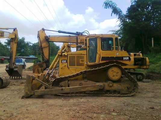 รถแทรคเตอร์ CAT D6 H ใบมีด 6 ทิศทาง รถสวย ช่วงล่างเต็ม เอกสารใบอินวอยล์