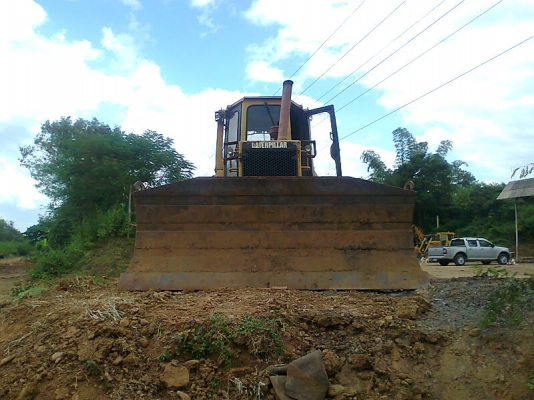 รถแทรคเตอร์ CAT D5 H ใบมีด 6 ทิศทาง ทำงานไว ประหยัดน้ำมัน รถสวยมีเล่มทะเบียน