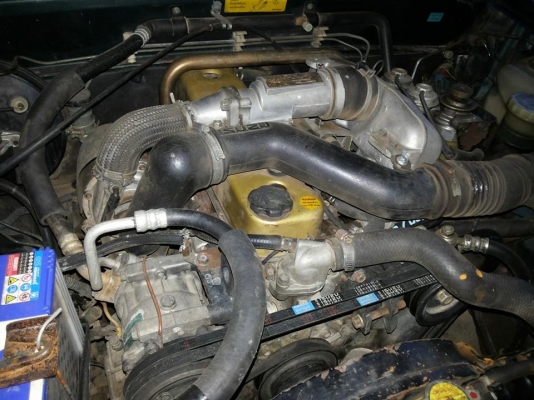 ขายกระบะแค็ป4WD ISUZU RODE 2.8 โฉมDragoneye ปี40/97 เครื่องเดิมเกียร์เดิม แน่นแรง ไม่เยิ้ม เกียร์โฟล์ใช้งานปกติ ช่วงล่างแน่น คัสซีสวยเดิมไม่มีผุ กระบะดีไม่ผุพื้นปูกระบะ ล้อแม็ก ยางดี4เส้น หัวบางเดิมภายในคอนโซลครบ แอร์ พ.พาวเวอร์ แปลงกร