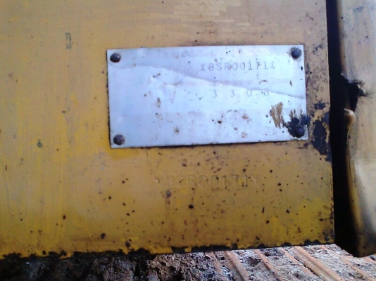 รถแบคโฮ CAT 330 B แรงขุดดี ทำงานไว ประหยัดน้ำมัน