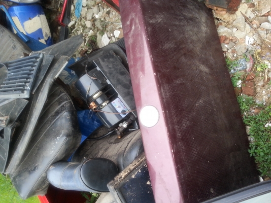 ขายฝากระโปงหลัง BMW E30