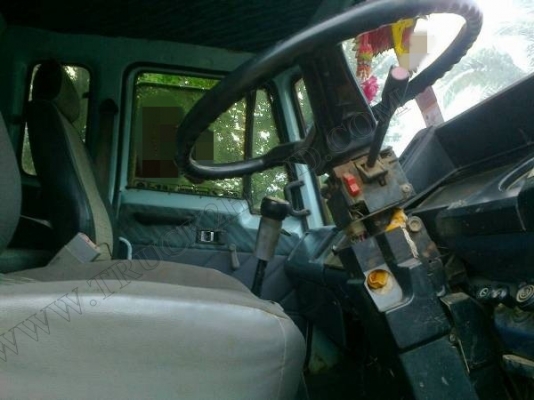 รถบรรทุก ISUZU ROCKY 2เพลาดั้มพ์ 210 คัซซี 210 เปลี่ยนเครื่องเป็น 240 เทอร์โบ เกียริ์อีตั้น ยางดี 10 เส้น จดทะเบียนปี 47