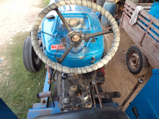 ขาย365000บาท รถไถฟอร์ดT5 สภาพดี เอกสารเล่มทะเบียนพร้อมใช้งานคับ