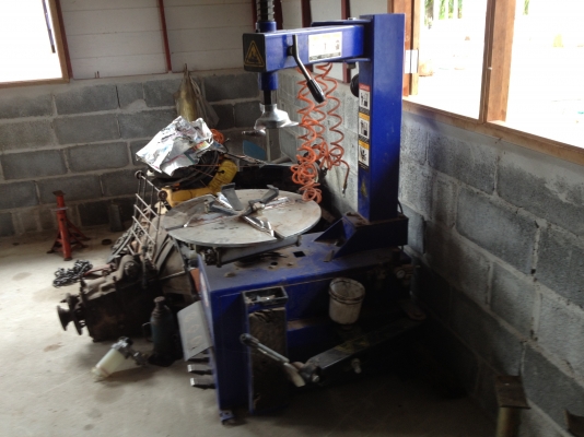 เครื่องถอดยางสไลด์ข้างสภาพใหม่ เครื่องถอดยางสไลด์ข้างสภาพใหม่