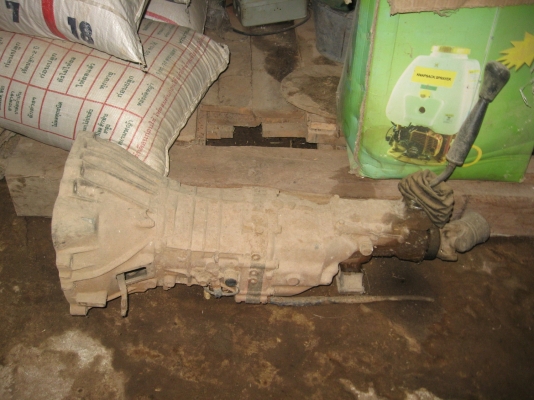 เครื่อง  โตโยต้า  2200  พร้อมเกียร์ แน่น แน่น