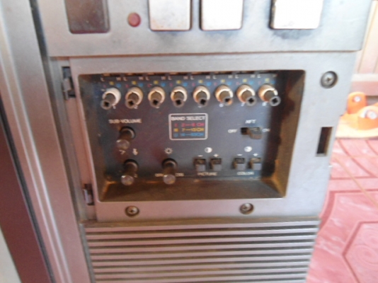 <<< ขายทีวีรุ่นเก่า สมัยปู่ ยา ยังเป็นสาวๆ >>>